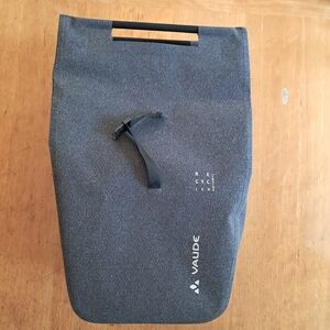 VAUDE Men's Dark Gray Recycled Bicycle Bag